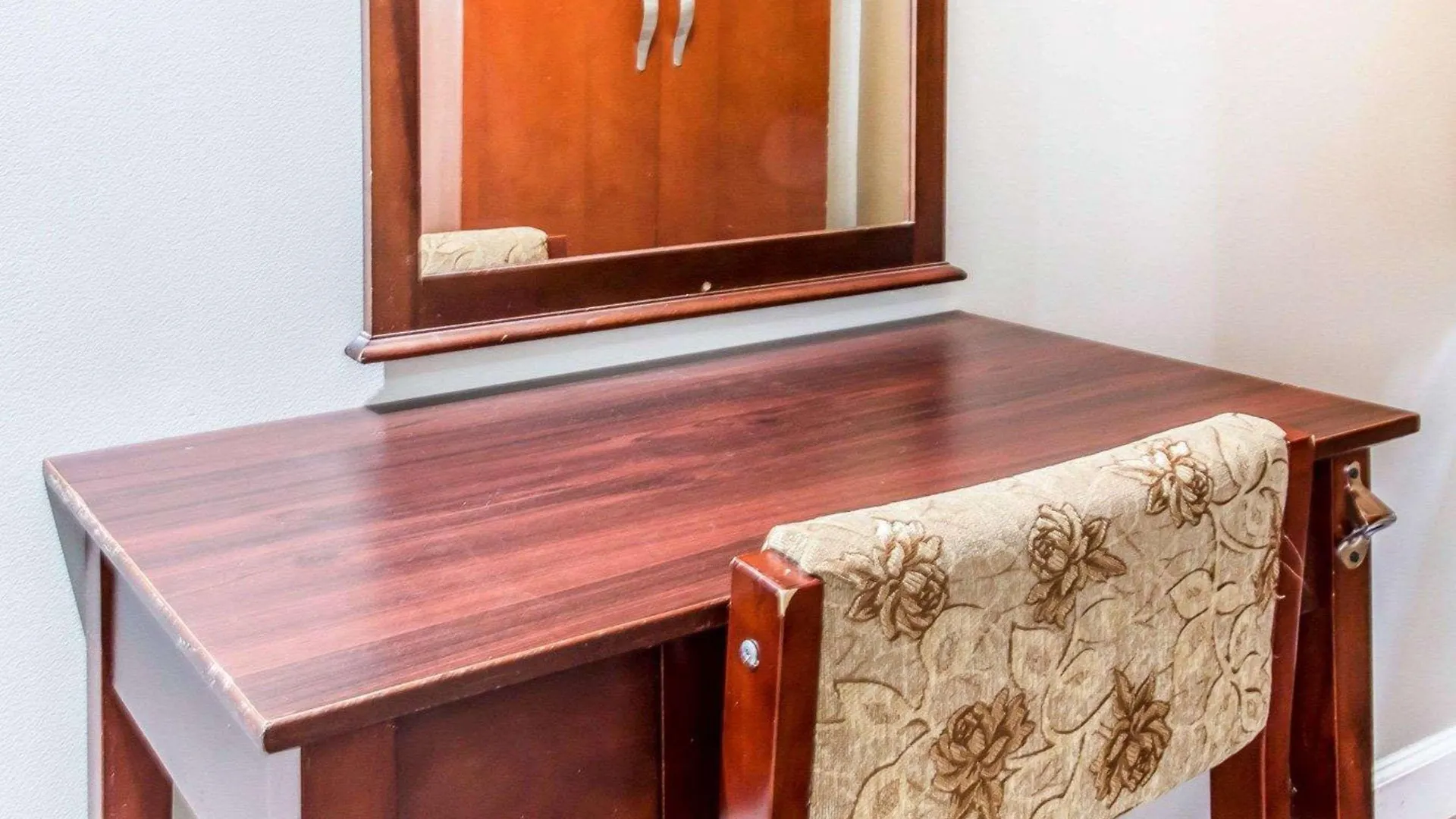 מלון ניו יורק Econo Lodge South Ozone Park
