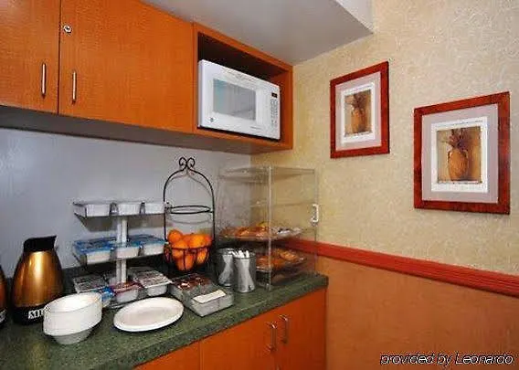 ניו יורק Econo Lodge South Ozone Park 2*, ניו יורק ארצות הברית