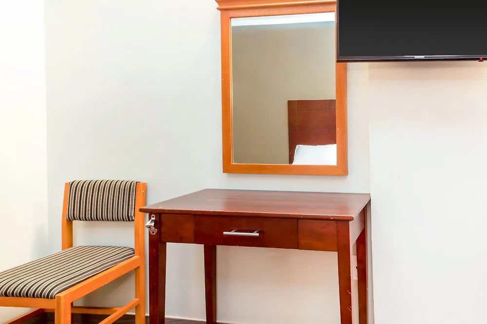 Hotel Econo Lodge South Ozone Park New York
